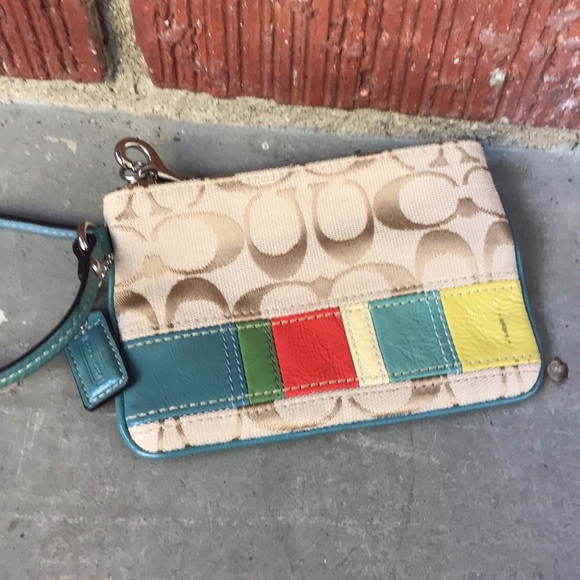 Coach Signature Wristlet - Picture 7 of 7